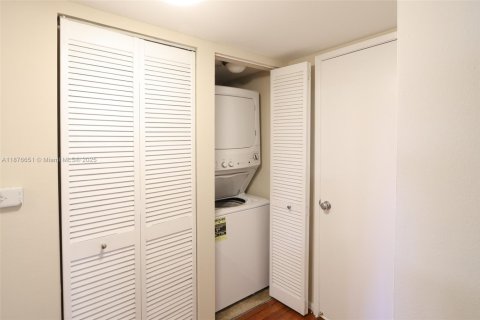 Appartement à louer à Fort Lauderdale, Floride: 2 chambres, 107.12 m2 № 1923601 - photo 13