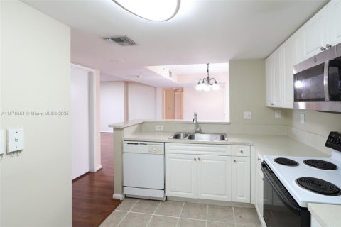 Appartement à louer à Fort Lauderdale, Floride: 2 chambres, 107.12 m2 № 1923601 - photo 4
