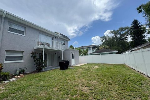 Condominio en alquiler en Orlando, Florida, 2 dormitorios, 86.4 m2 № 1881445 - foto 3
