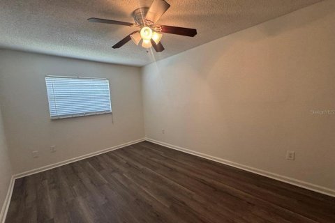 Condominio en alquiler en Orlando, Florida, 2 dormitorios, 86.4 m2 № 1881445 - foto 24