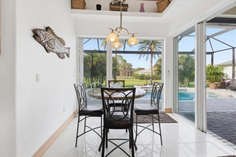 Villa ou maison à vendre à Rotonda, Floride: 3 chambres, 206.89 m2 № 2416896 - photo 18