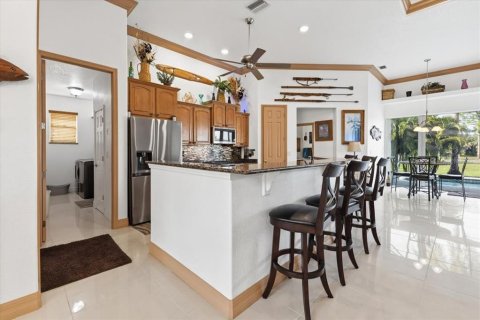 Villa ou maison à vendre à Rotonda, Floride: 3 chambres, 206.89 m2 № 2416896 - photo 20