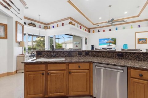 Villa ou maison à vendre à Rotonda, Floride: 3 chambres, 206.89 m2 № 2416896 - photo 23