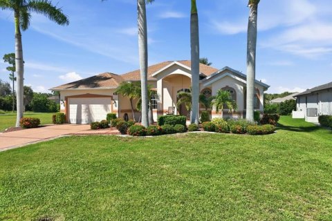 Villa ou maison à Rotonda, Floride 3 chambres, 206.89 m2 № 2416896
