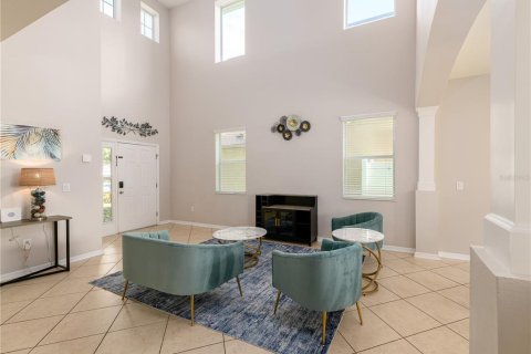 House in Riverview, Florida 4 bedrooms, 211.45 sq.m. № 2151913 - photo 6