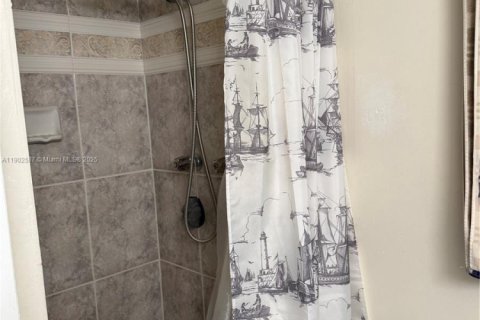 Condominio en venta en Miami, Florida, 2 dormitorios № 1952983 - foto 23