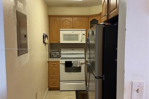 Condominio en venta en Miami, Florida, 2 dormitorios № 1952983 - foto 18