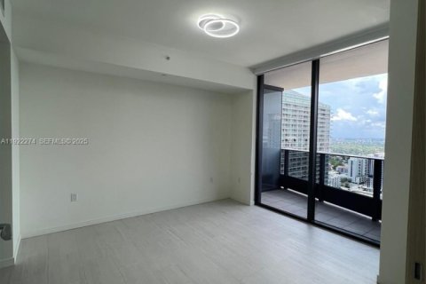 Copropriété à louer à Miami, Floride: 1 chambre, 76.74 m2 № 1982263 - photo 4