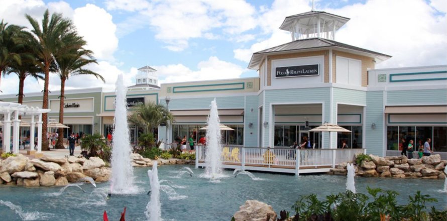 ABBOTT SQUARE in Zephyrhills, Florida № 66049