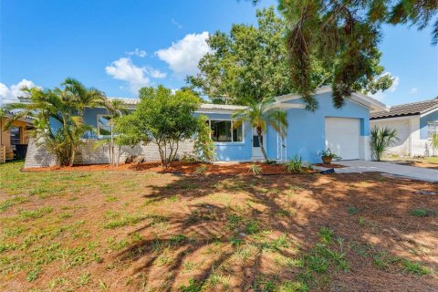 Casa en Clearwater, Florida 2 dormitorios, 83.98 m2 № 2235895