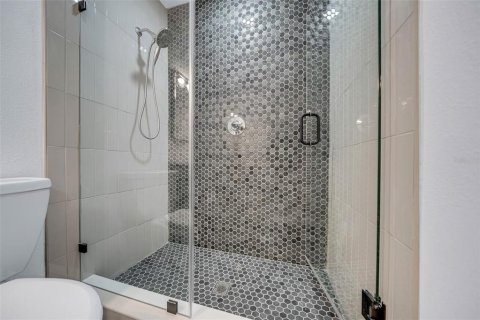 Appartement à louer à Belleair Bluffs, Floride: 1 chambre, 68.28 m2 № 2411710 - photo 23