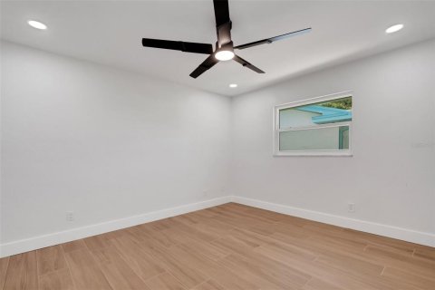 Appartement à louer à Belleair Bluffs, Floride: 1 chambre, 68.28 m2 № 2411710 - photo 22