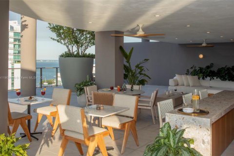 Condo in Miami, Florida, 3 bedrooms № 1965211 - photo 30