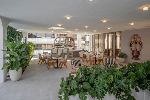 Condo in Miami, Florida, 3 bedrooms № 1965211 - photo 28