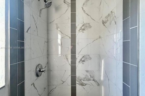 Villa ou maison à vendre à Fort Lauderdale, Floride: 3 chambres, 85.93 m2 № 1984734 - photo 10