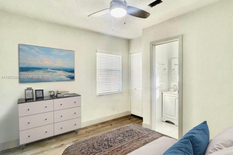 Villa ou maison à vendre à Fort Lauderdale, Floride: 3 chambres, 85.93 m2 № 1984734 - photo 12