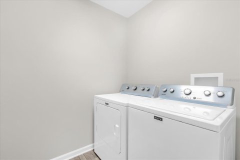 House in The Villages, Florida 2 bedrooms, 90.95 sq.m. № 1886981 - photo 21