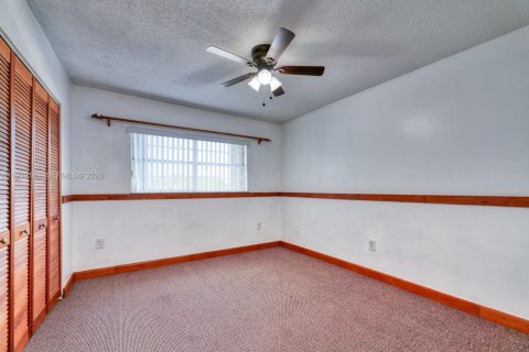 Copropriété à louer à Miami, Floride: 2 chambres, 97.08 m2 № 1996886 - photo 11
