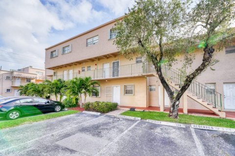 Copropriété à louer à Miami, Floride: 2 chambres, 97.08 m2 № 1996886 - photo 21