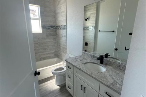 House in Port Charlotte, Florida 3 bedrooms, 95.22 sq.m. № 1656793 - photo 12