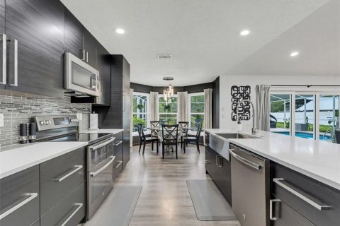 Villa ou maison à vendre à Hudson, Floride: 6 chambres, 243.4 m2 № 2149988 - photo 30