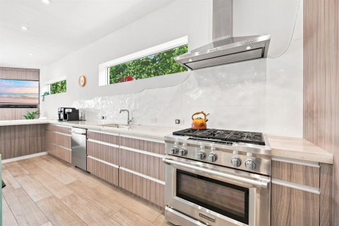 Villa ou maison à vendre à Fort Lauderdale, Floride: 3 chambres, 220.27 m2 № 2313881 - photo 10