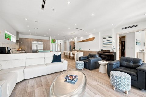 Villa ou maison à vendre à Fort Lauderdale, Floride: 3 chambres, 220.27 m2 № 2313881 - photo 9
