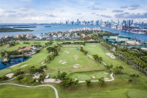 Condo in Miami Beach, Florida, 3 bedrooms  № 1971770 - photo 17