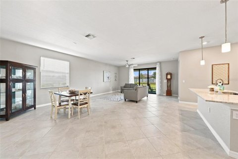 Casa en venta en Port Charlotte, Florida, 3 dormitorios, 172.61 m2 № 2341615 - foto 7