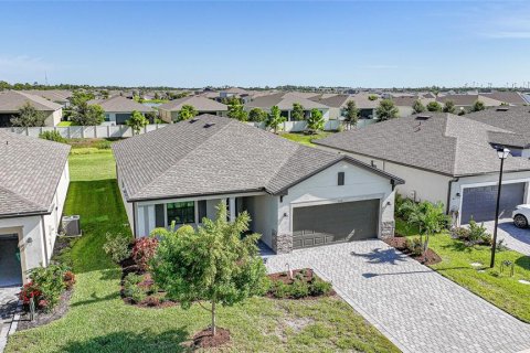 Casa en venta en Port Charlotte, Florida, 3 dormitorios, 172.61 m2 № 2341615 - foto 2