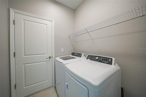 Casa en venta en Port Charlotte, Florida, 3 dormitorios, 172.61 m2 № 2341615 - foto 26
