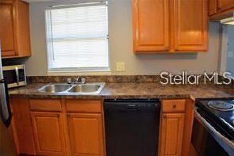 Condo in Winter Park, Florida, 1 bedroom  № 2201826 - photo 2