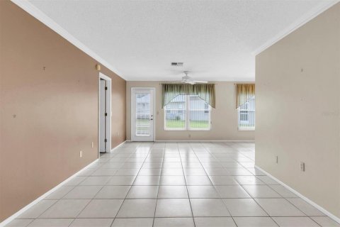 Condo in New Port Richey, Florida, 2 bedrooms  № 1886265 - photo 5
