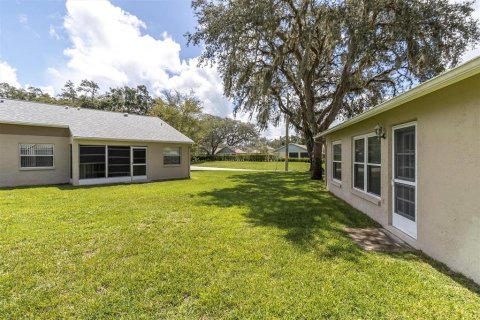 Condo in New Port Richey, Florida, 2 bedrooms  № 1886265 - photo 26