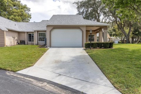 Condo in New Port Richey, Florida, 2 bedrooms  № 1886265 - photo 28