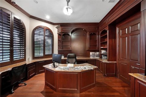 Villa ou maison à vendre à Davie, Floride: 6 chambres, 425.49 m2 № 2431274 - photo 10