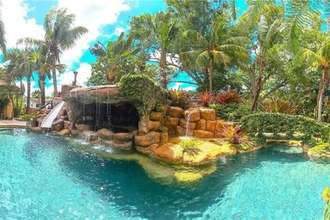 Villa ou maison à vendre à Davie, Floride: 6 chambres, 425.49 m2 № 2431274 - photo 23