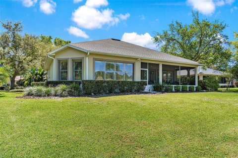 House in Lady Lake, Florida 3 bedrooms, 231.98 sq.m. № 1597976 - photo 9