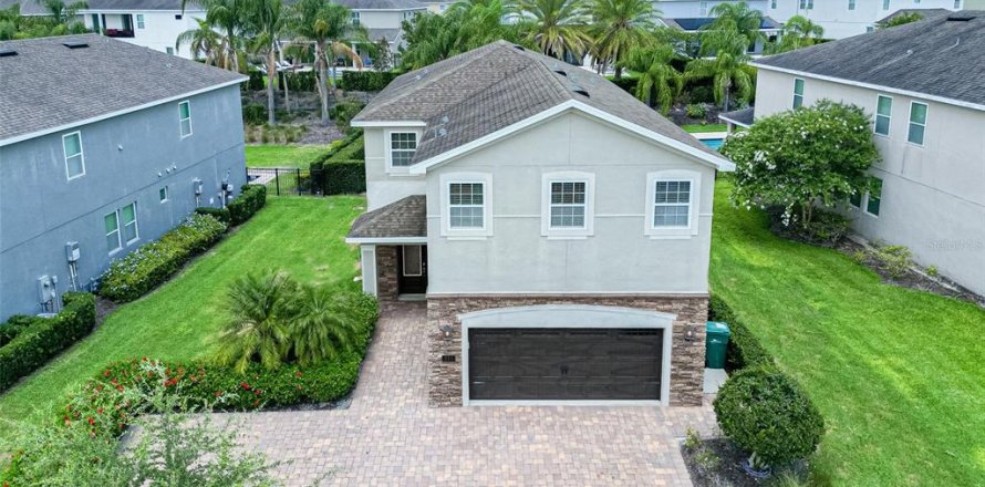 Villa ou maison à Kissimmee, Floride 6 chambres, 910.81 m2 № 1684933