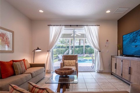 Villa ou maison à vendre à Kissimmee, Floride: 6 chambres, 910.81 m2 № 1684933 - photo 19