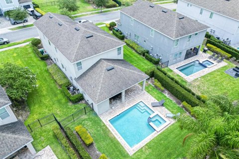 Villa ou maison à vendre à Kissimmee, Floride: 6 chambres, 910.81 m2 № 1684933 - photo 4