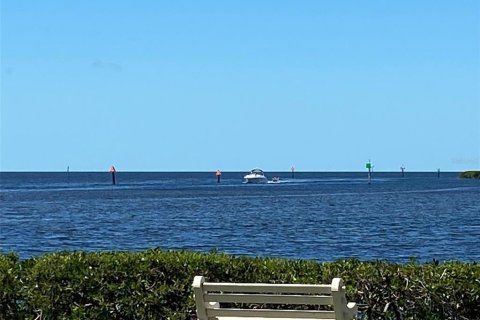 Condominio en alquiler en Port Richey, Florida, 2 dormitorios, 95.22 m2 № 1795748 - foto 2