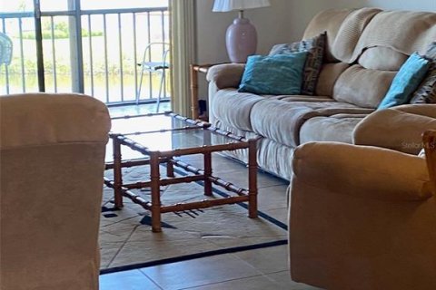 Condominio en alquiler en Port Richey, Florida, 2 dormitorios, 95.22 m2 № 1795748 - foto 14