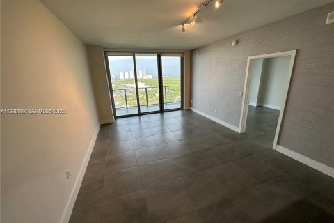 Condominio en alquiler en North Miami Beach, Florida, 2 dormitorios, 102.84 m2 № 2079301 - foto 5