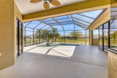 Villa ou maison à vendre à Sarasota, Floride: 4 chambres, 228.45 m2 № 1579143 - photo 29