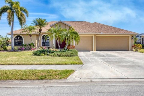Villa ou maison à vendre à Sarasota, Floride: 4 chambres, 228.45 m2 № 1579143 - photo 4