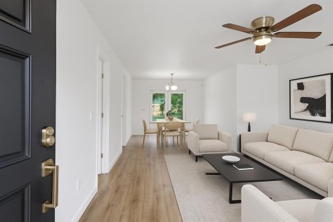 Villa ou maison à vendre à Sanford, Floride: 3 chambres, 99.03 m2 № 1913680 - photo 3