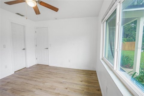 Villa ou maison à vendre à Sanford, Floride: 3 chambres, 99.03 m2 № 1913680 - photo 8