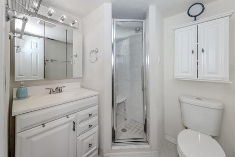Condo in Venice, Florida, 2 bedrooms  № 1802331 - photo 18