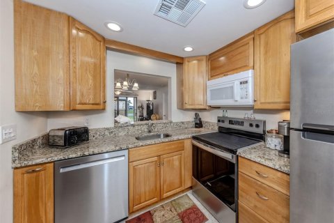 Condo in Venice, Florida, 2 bedrooms  № 1802331 - photo 13